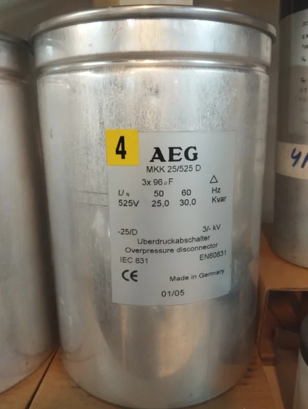 خازن ۲۵ کیلووار ۵۲۵ ولت AEG اوریجینال خازن ۲۵ کیلووار ۵۲۵ ولت AEG اوریجینال - تصویر 1